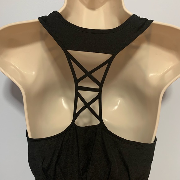 Black dress - Picture 2 of 4